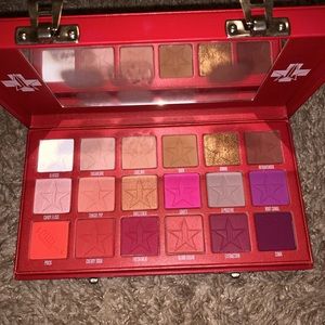 JEFFREE STAR BLOOD SUGAR EYE PALETTE